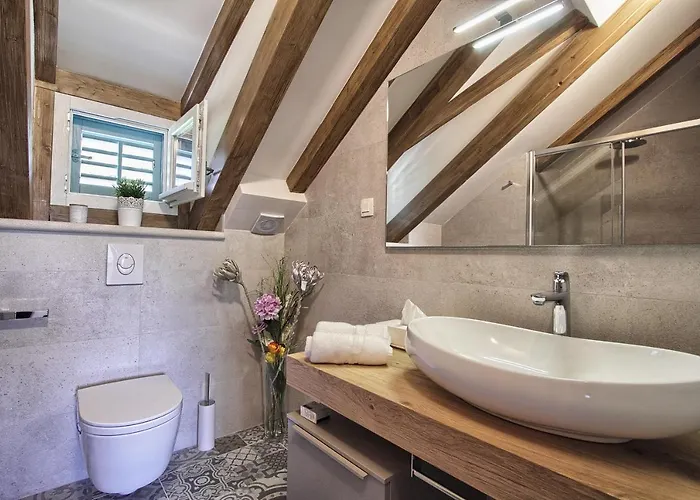 Princess Captislava Villa