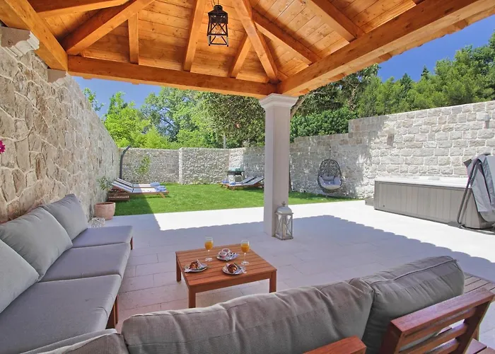 Princess Captislava *